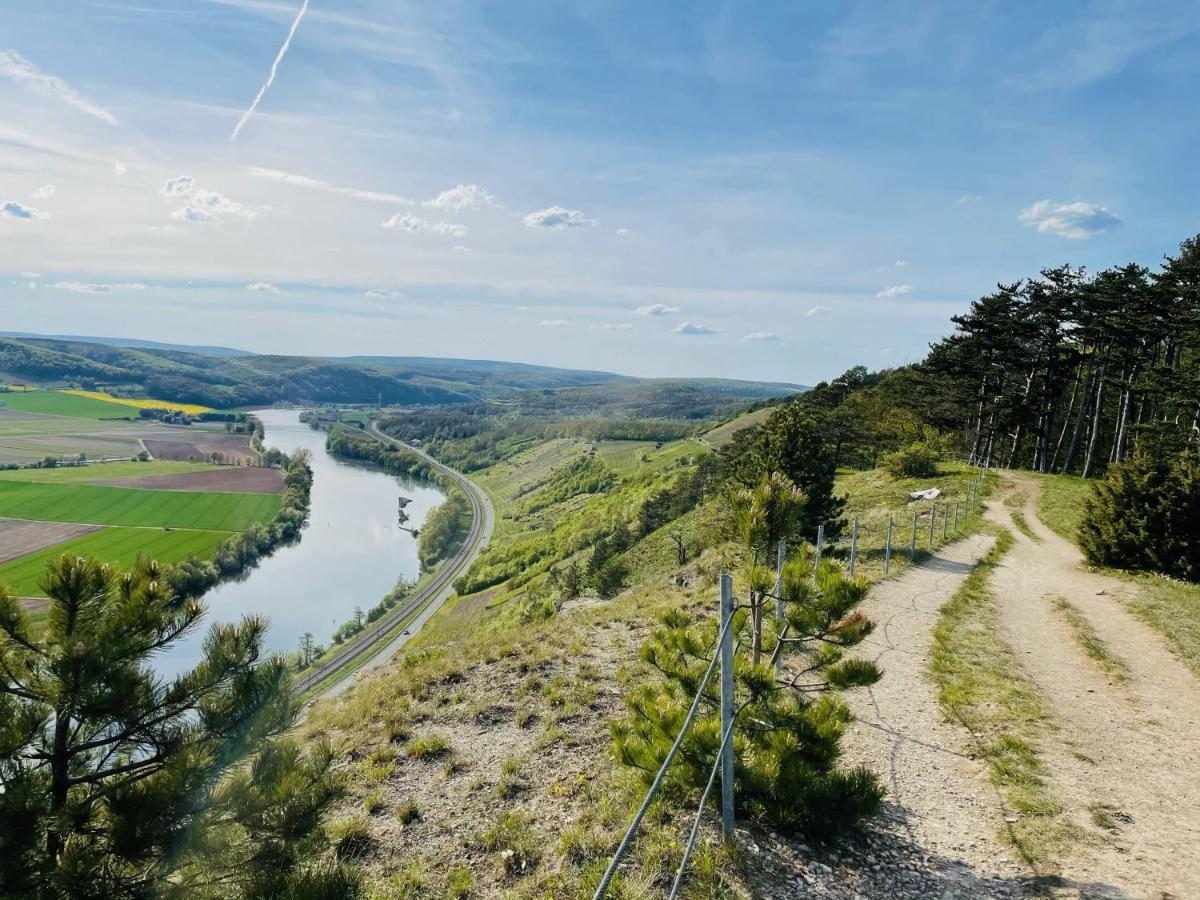 Fraenkischer Gasthof-Hotel Zum Koppen Gemunden am Main Luaran gambar