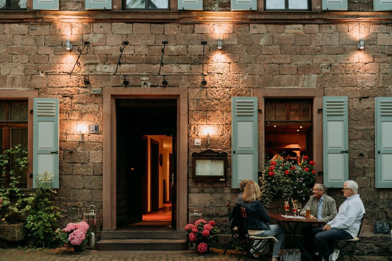 Fraenkischer Gasthof-Hotel Zum Koppen Gemunden am Main Luaran gambar